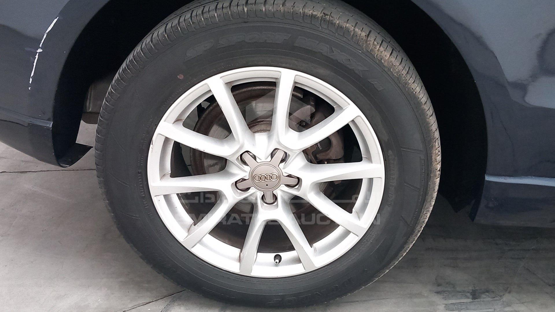 2011 AUDI Q5 VIN: WAUCFC8R2HA042938