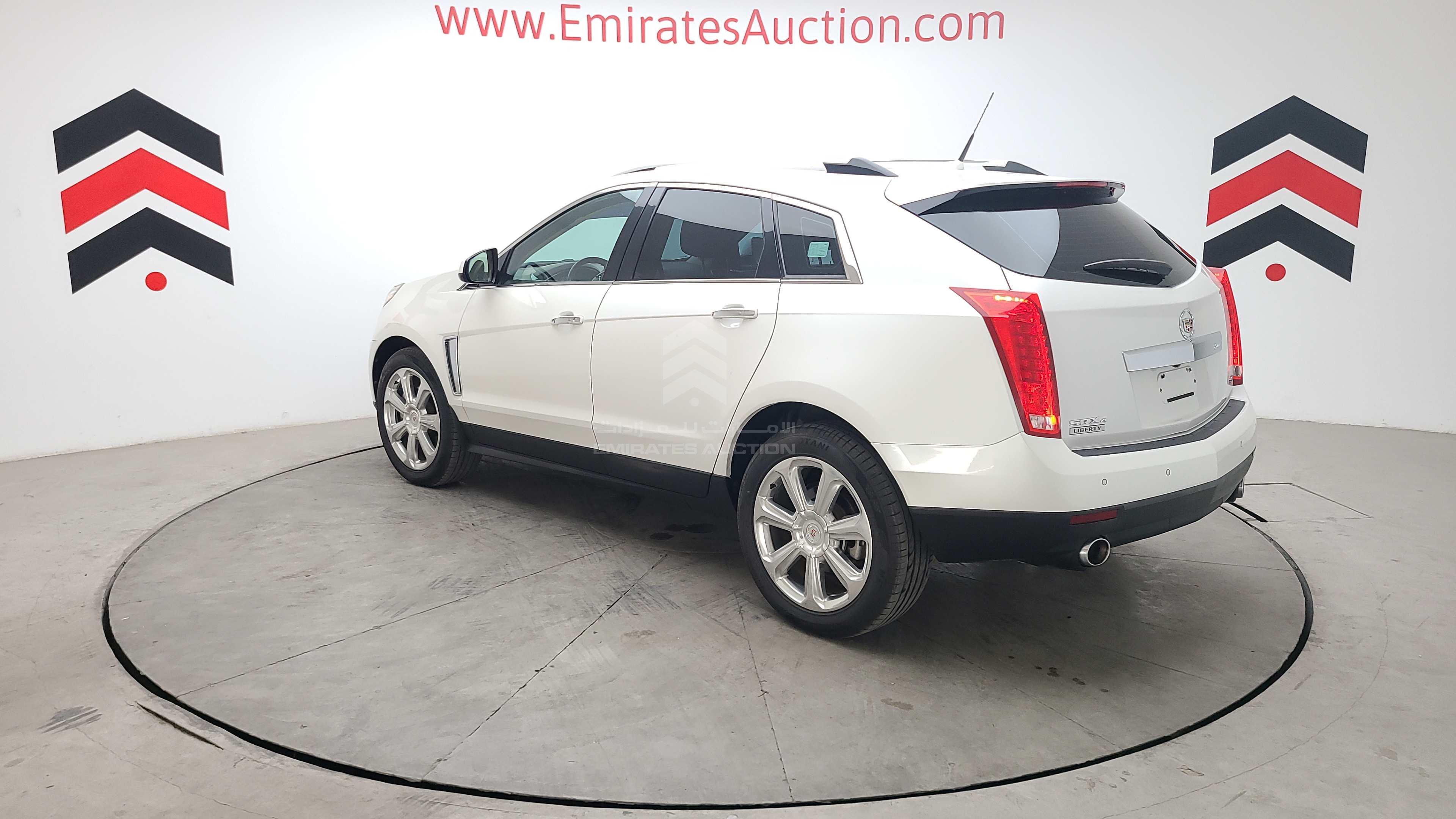 3GYFN9E32FS556311 - 2015 Cadillac SRX - #428187