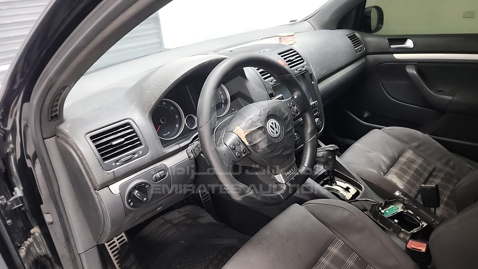 2008 VOLKSWAGEN GOLF VIN: WVWGK11K38W201785