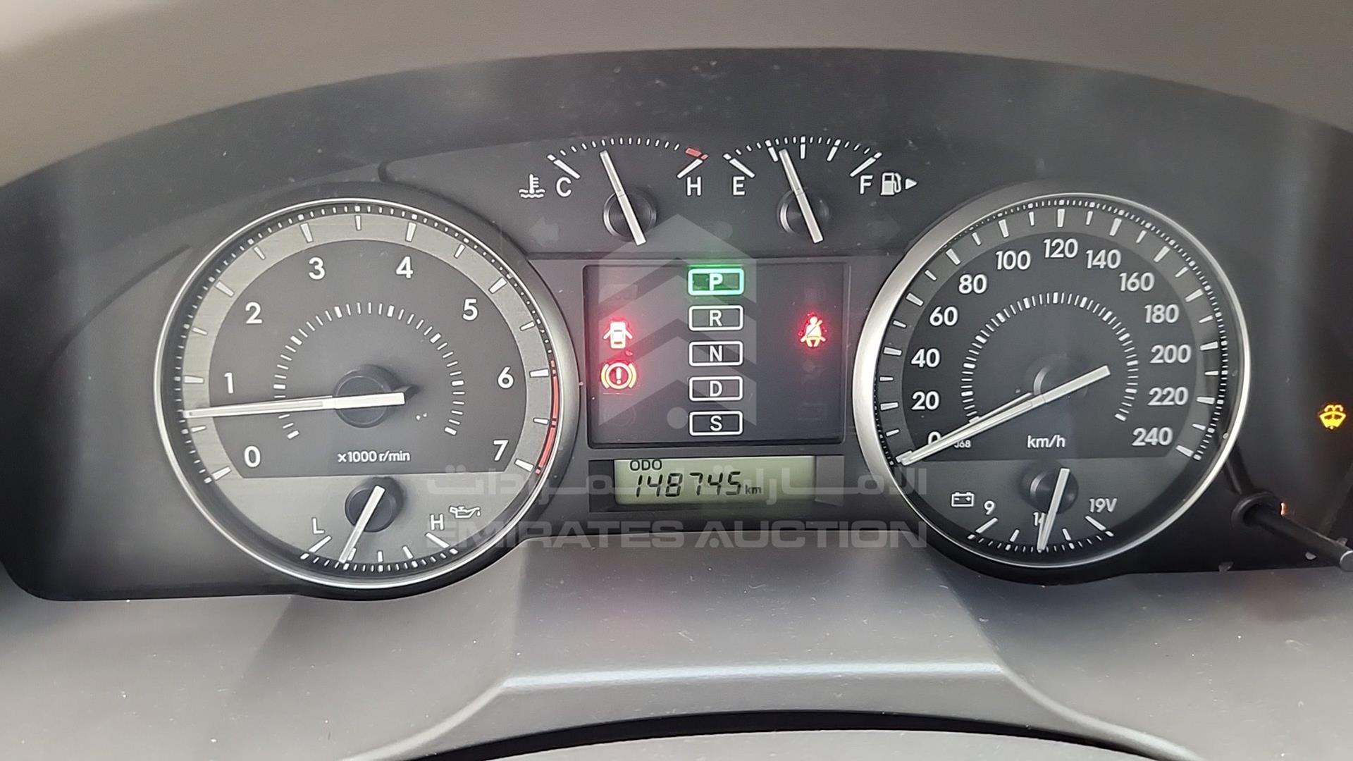 2014 TOYOTA LAND CRUISER VIN: JTMHX09J3E5044322