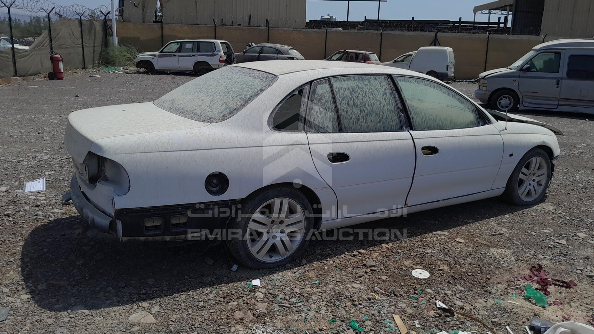 2002 CHEVROLET CAPRICE VIN: 6G1HL52F52L854018