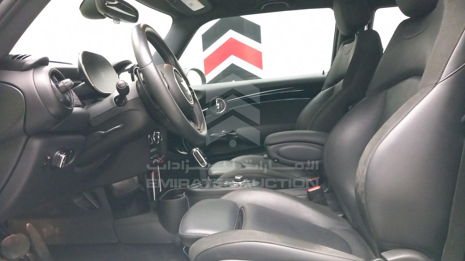 2023 MINI COOPER S VIN: WMW53DH0XP2S73659