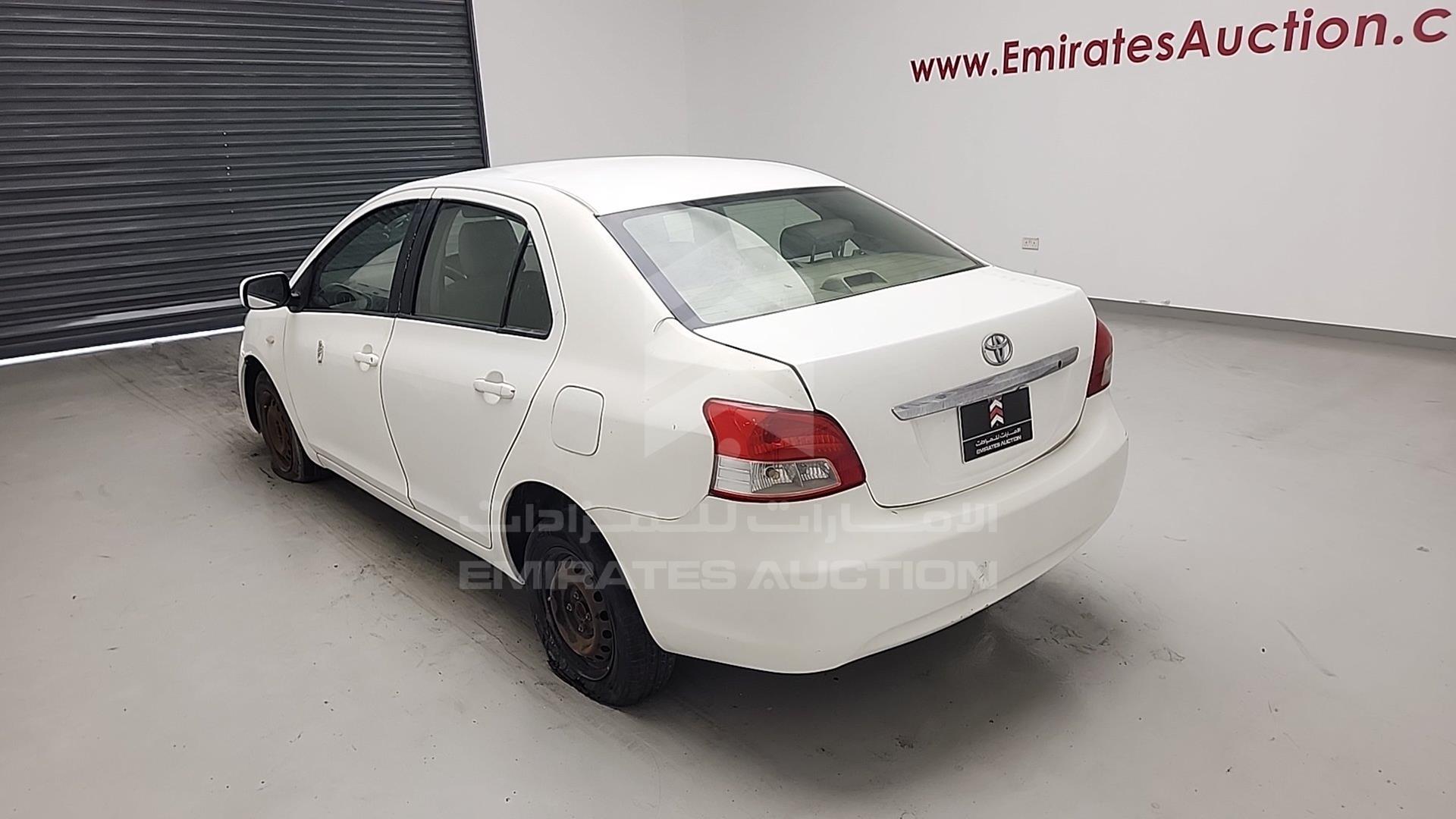 2006 TOYOTA YARIS VIN: JTDBW933961022096