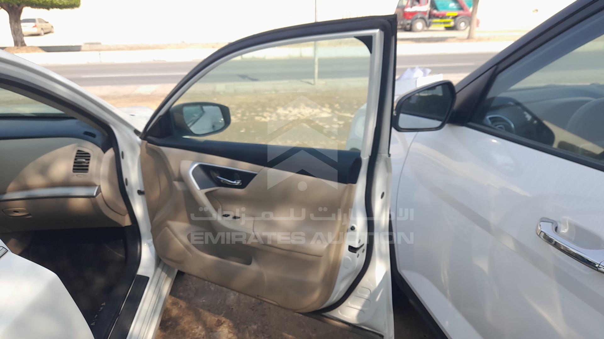2018 NISSAN ALTIMA VIN: 1N4AL3A99JC274023