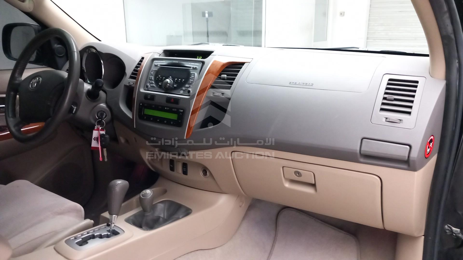 2009 TOYOTA FORTUNER VIN: MHFYU59G397010714