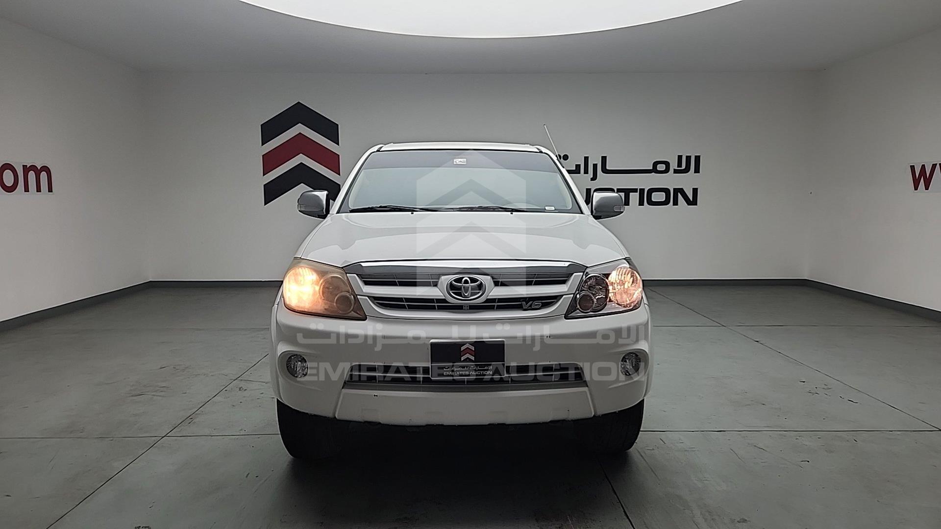 2007 TOYOTA FORTUNER VIN: MHFYU59G577001042
