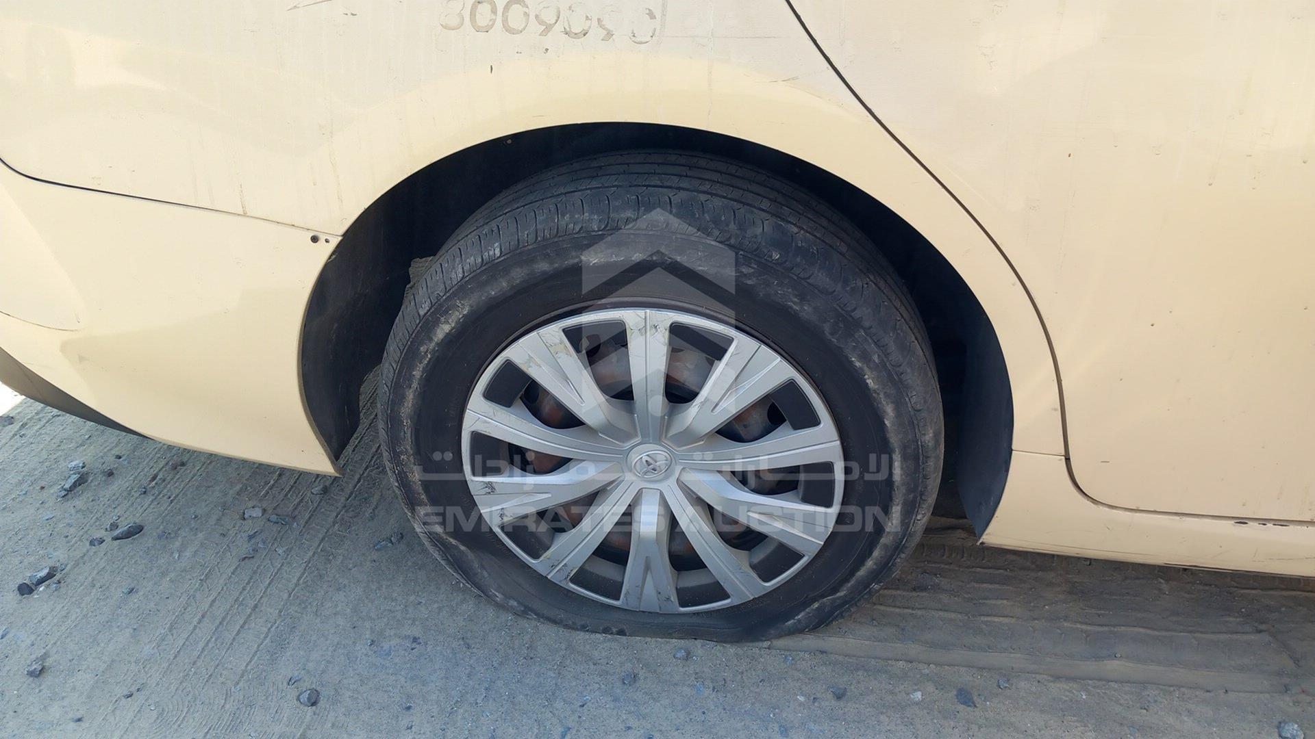 2018 TOYOTA CAMRY VIN: JTNB29HK3J3012376