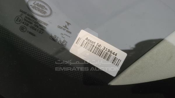 Land Rover Discovery 2017 SALRHBBV2HA021354 Image 35