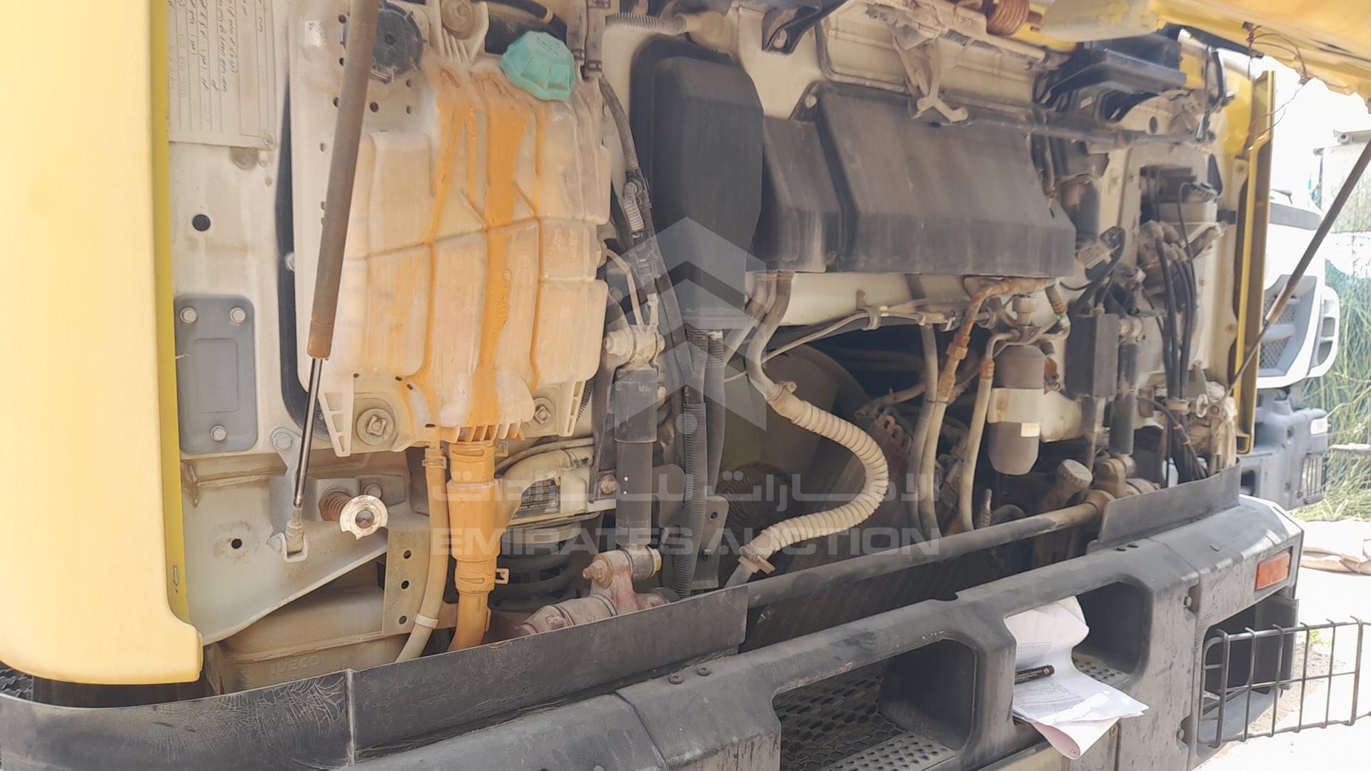 0 IVECO --- VIN: WJMB1VNS00C118985