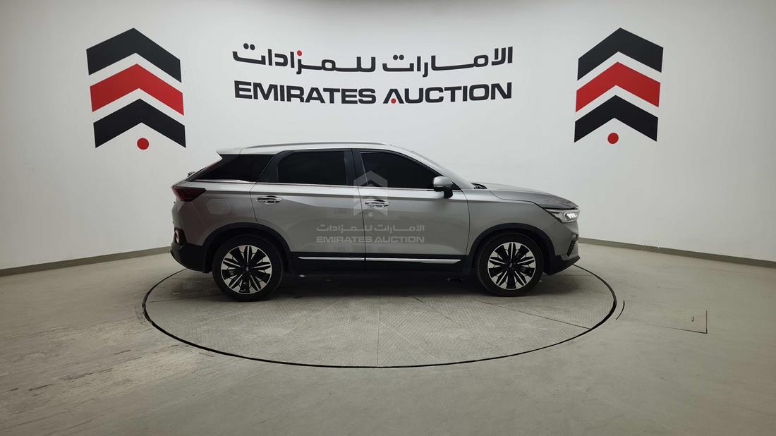 بيستون T77 2026 — الجانب الأيمن — صورة 35