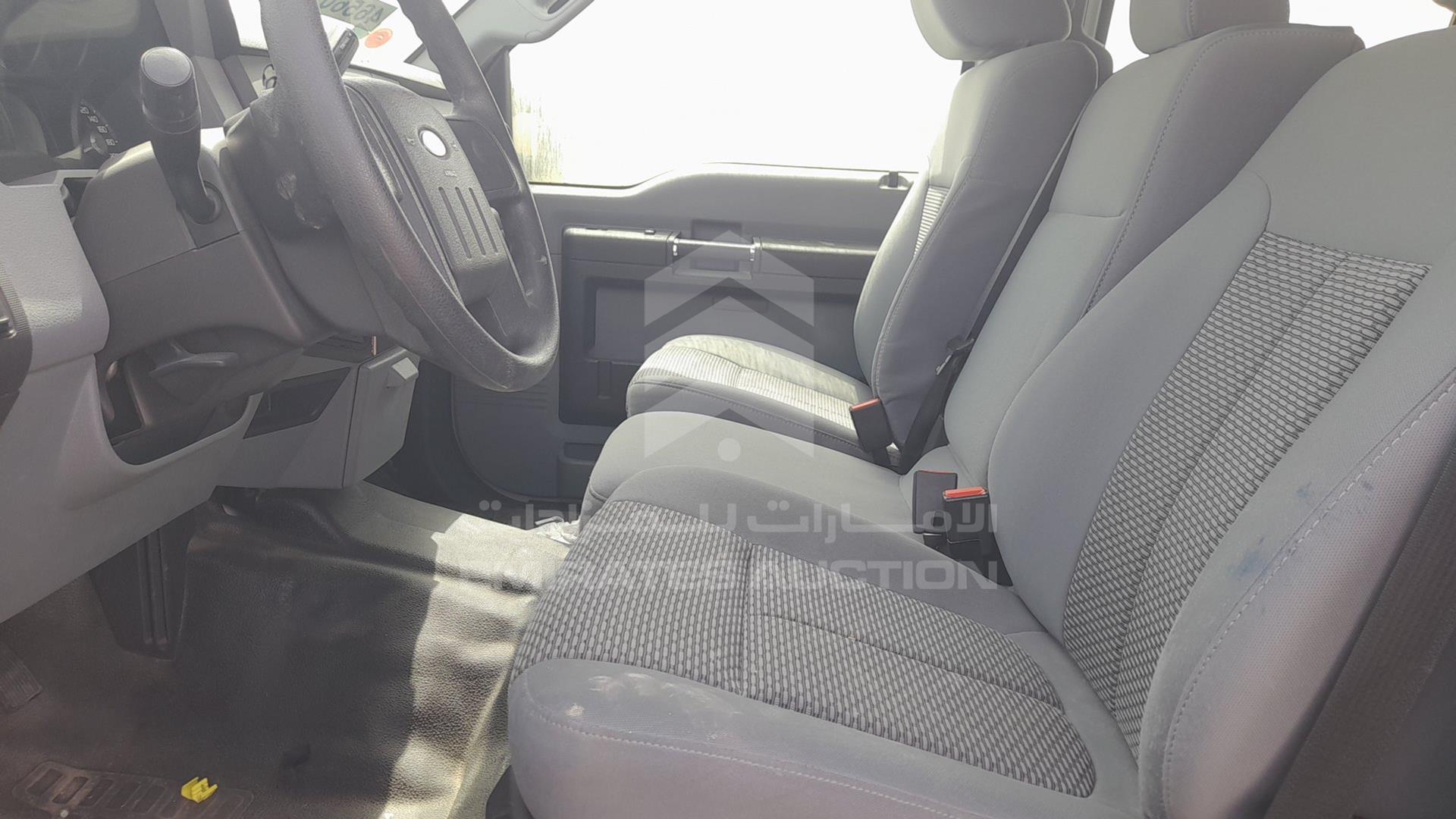 2015 FORD --- VIN: 1FT8W3DT9FEB96930
