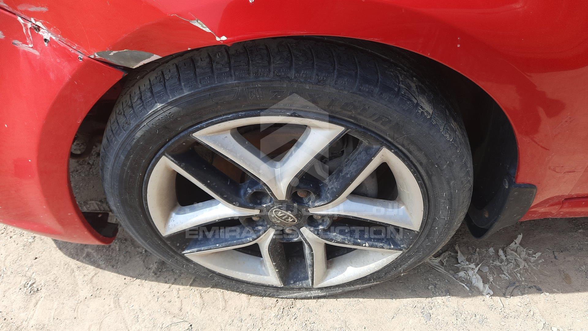 2011 KIA CERATO VIN: KNAFW6128B5347350