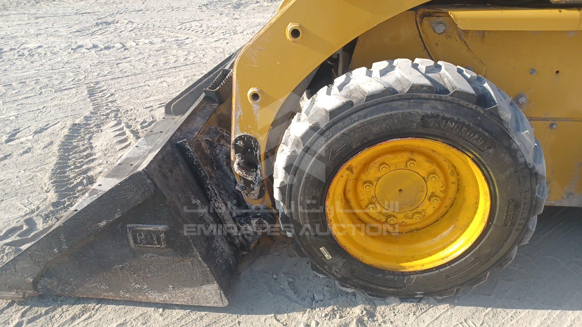 2021 CATERPILLAR 216B3 VIN: CAT0216BHPWM00133