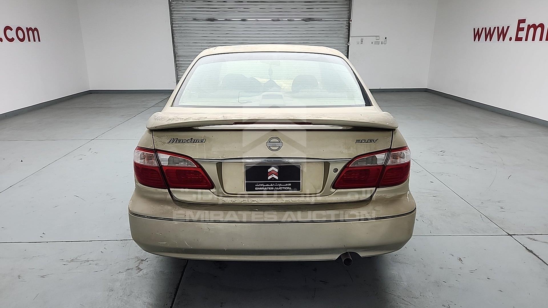 2002 NISSAN MAXIMA VIN: JN1CA31SX2T574847