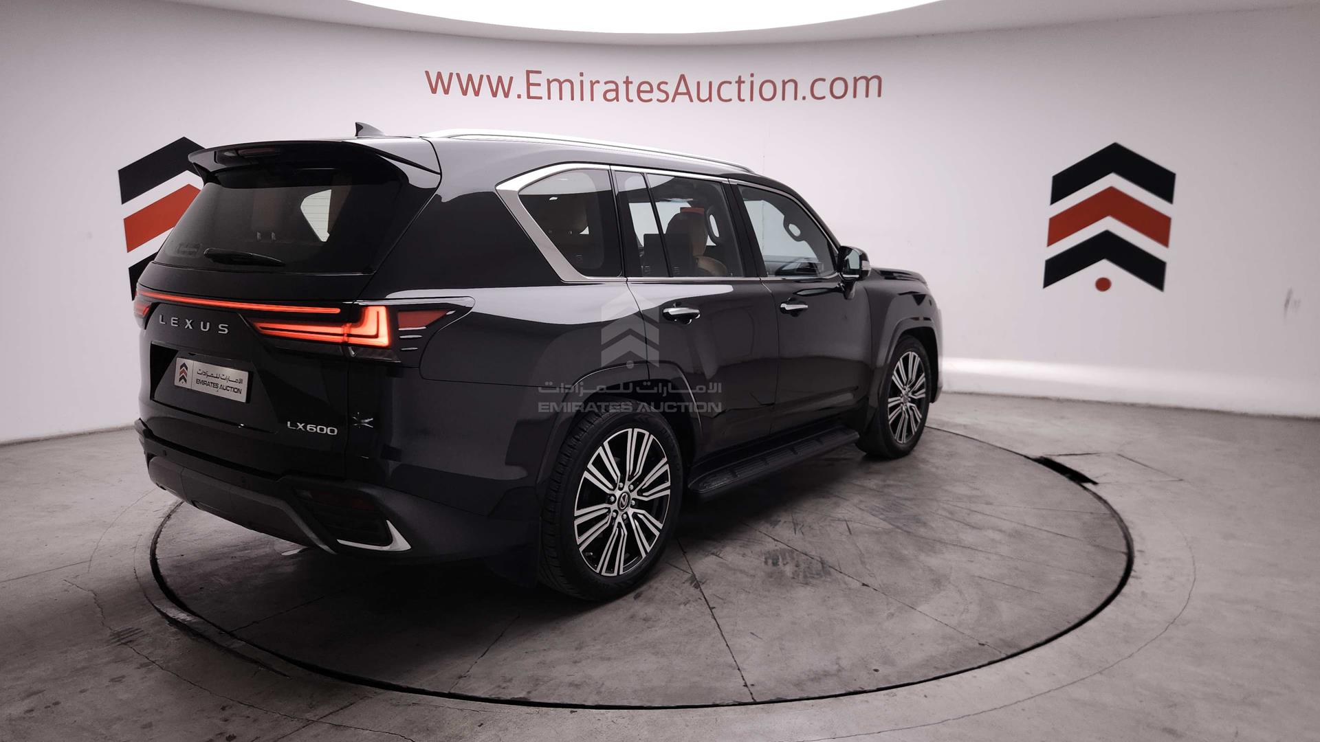 2023 LEXUS LX 600 VIN: JTJPB7CX0P4030660
