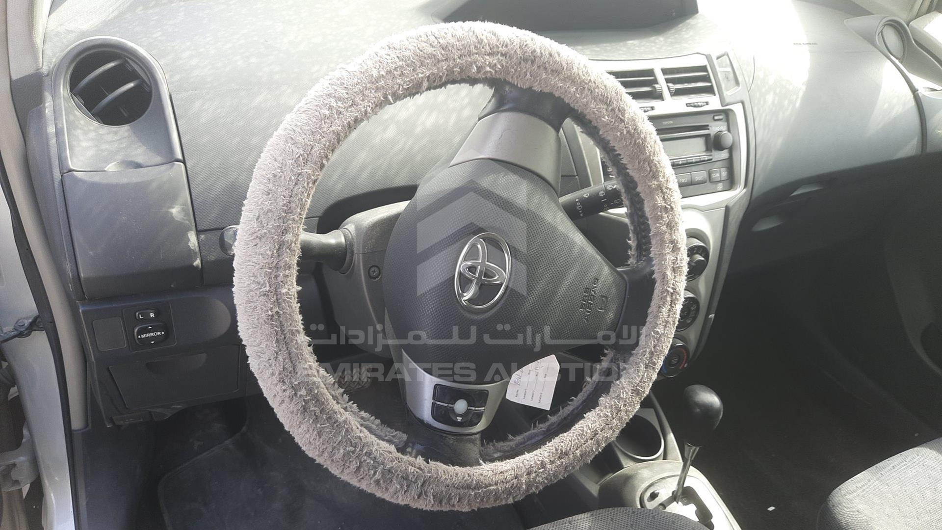 2010 TOYOTA YARIS VIN: JTDKW9239A5144590