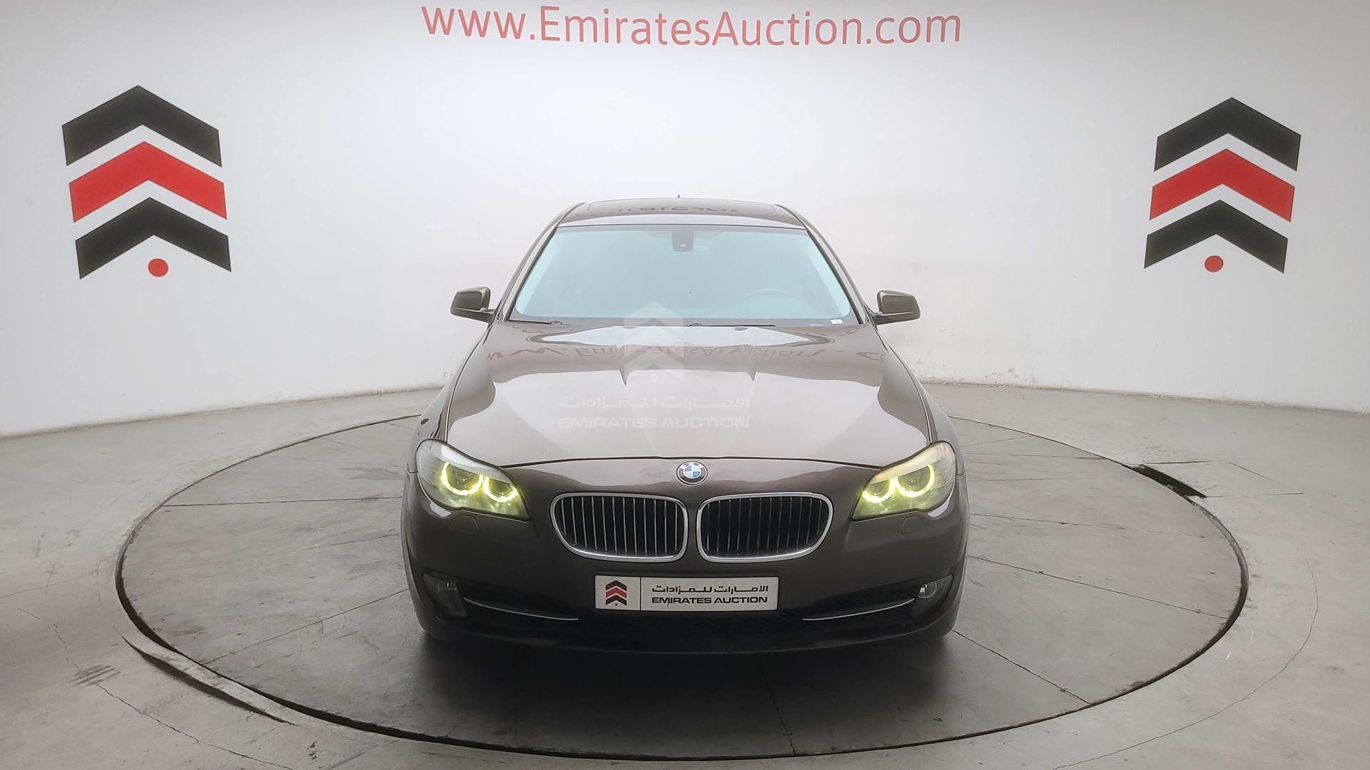 2013 BMW 530 VIN: WBACU5102DSF10485
