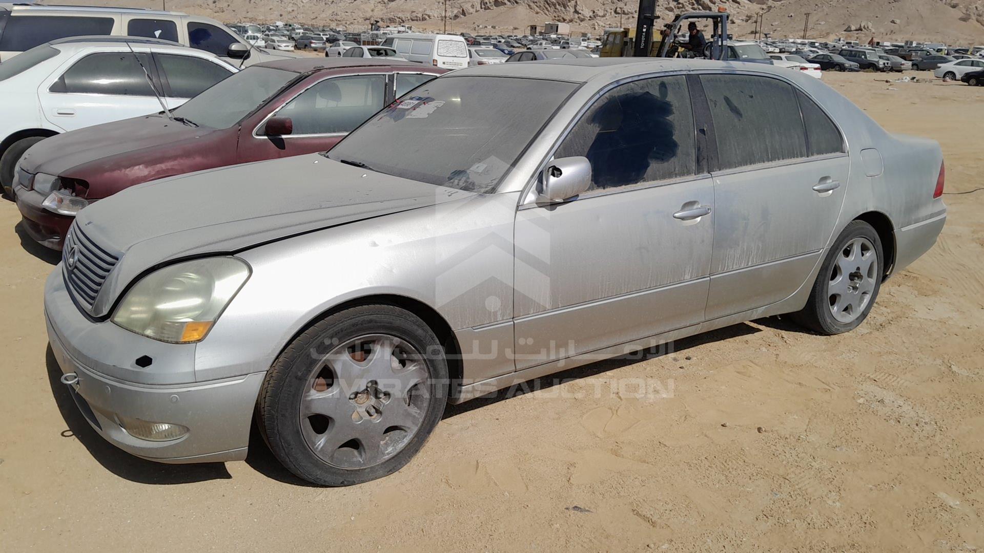 2002 LEXUS LS 430 VIN: JTHBN30F720082505