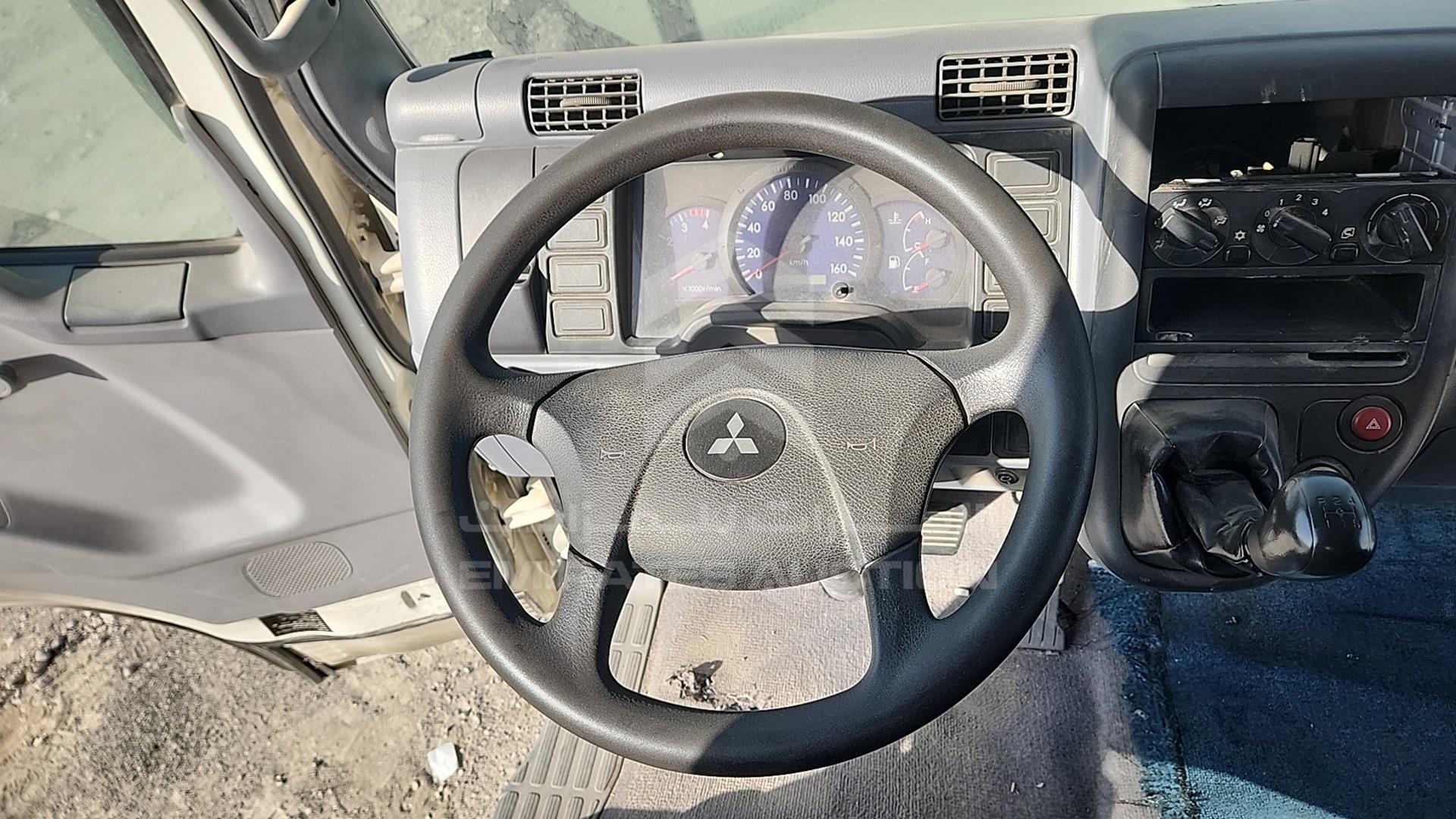 2015 MITSUBISHI CANTER VIN: JL7B6E1P2FK012134