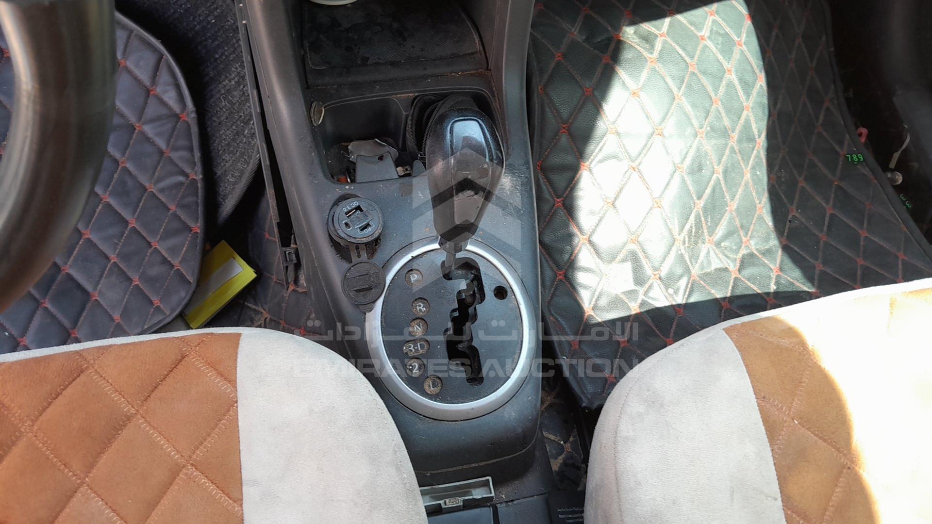 2011 SUZUKI SWIFT VIN: JS2ZC21S8B5551721