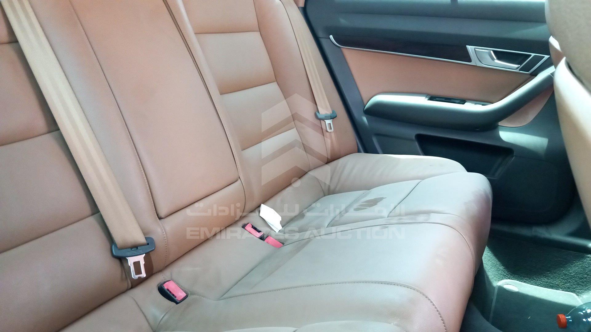 2010 AUDI A6 VIN: WAUAFC4F9AN031753