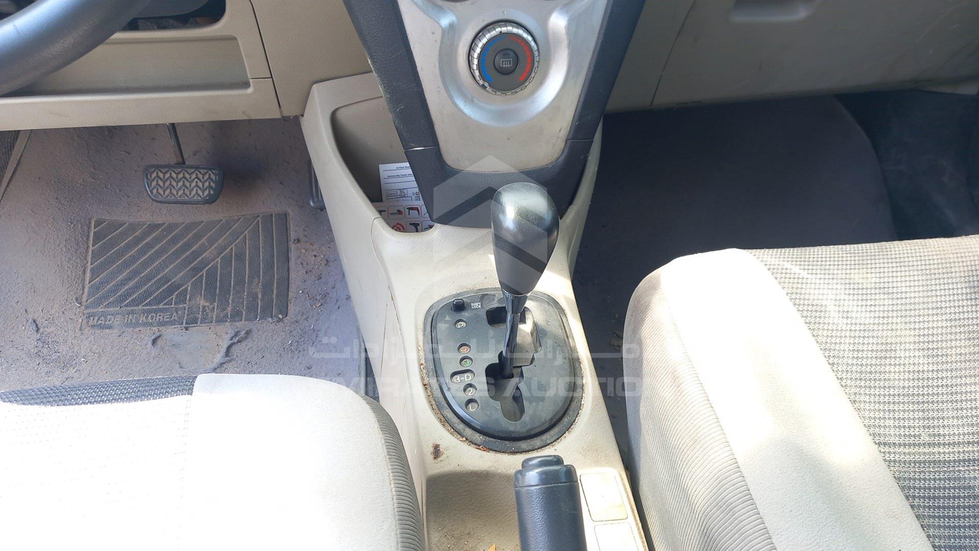 2006 TOYOTA YARIS VIN: JTDBW933561011032