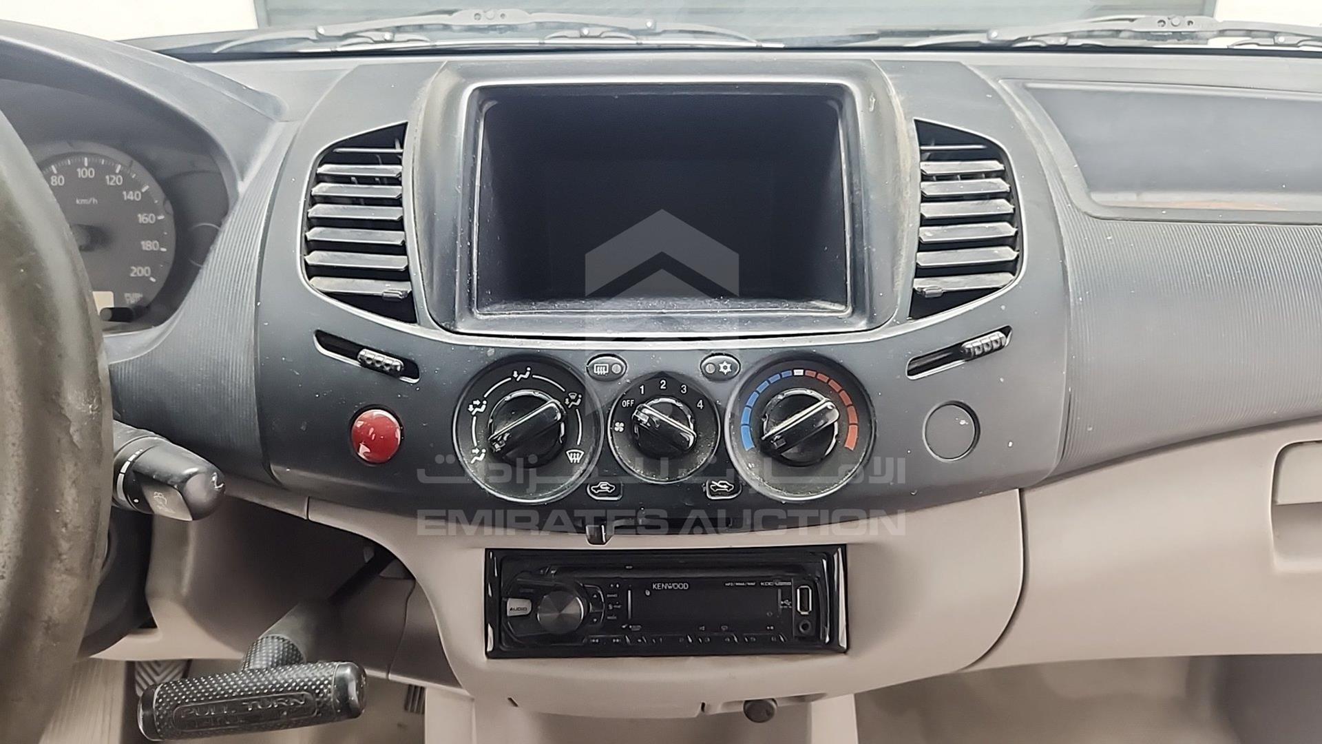 2013 MITSUBISHI L 200 VIN: MMBJNKA50DD023046