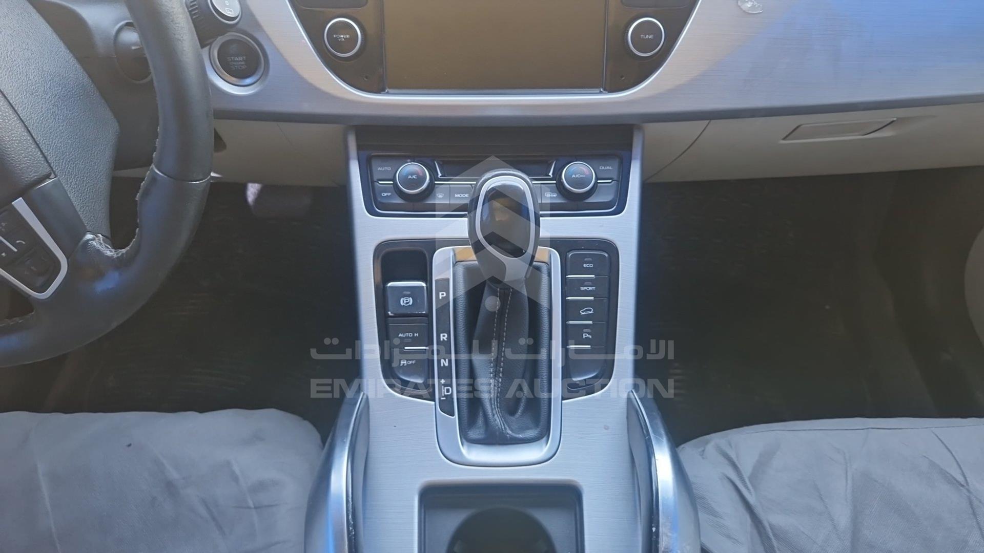 2017 GEELY EMGRAND VIN: L6T7762Z4HN407697