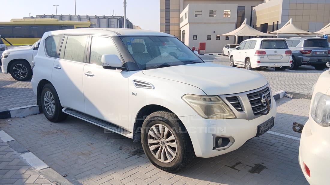 نيسان باترول 2019 — الزاوية الأمامية اليمنى — صورة 9