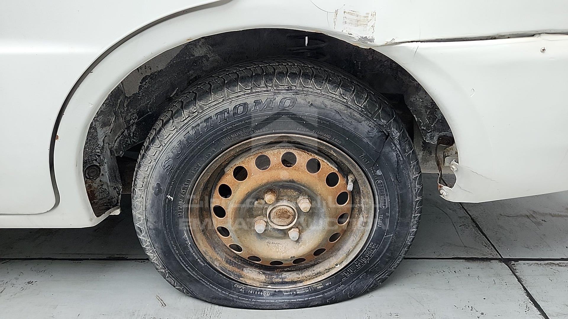 1999 MITSUBISHI LANCER VIN: JMYSRCK1AXU001169