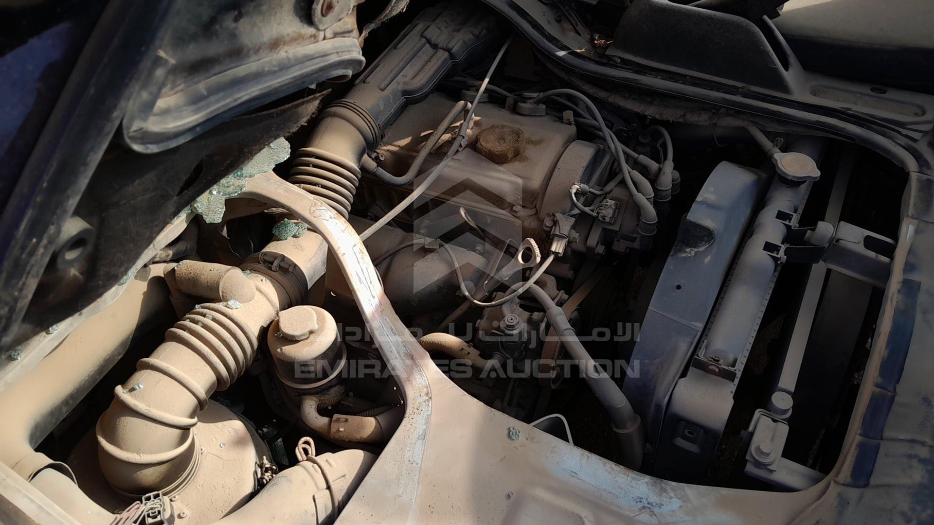2004 MITSUBISHI L 300 VIN: JMYGNP03V5A770856