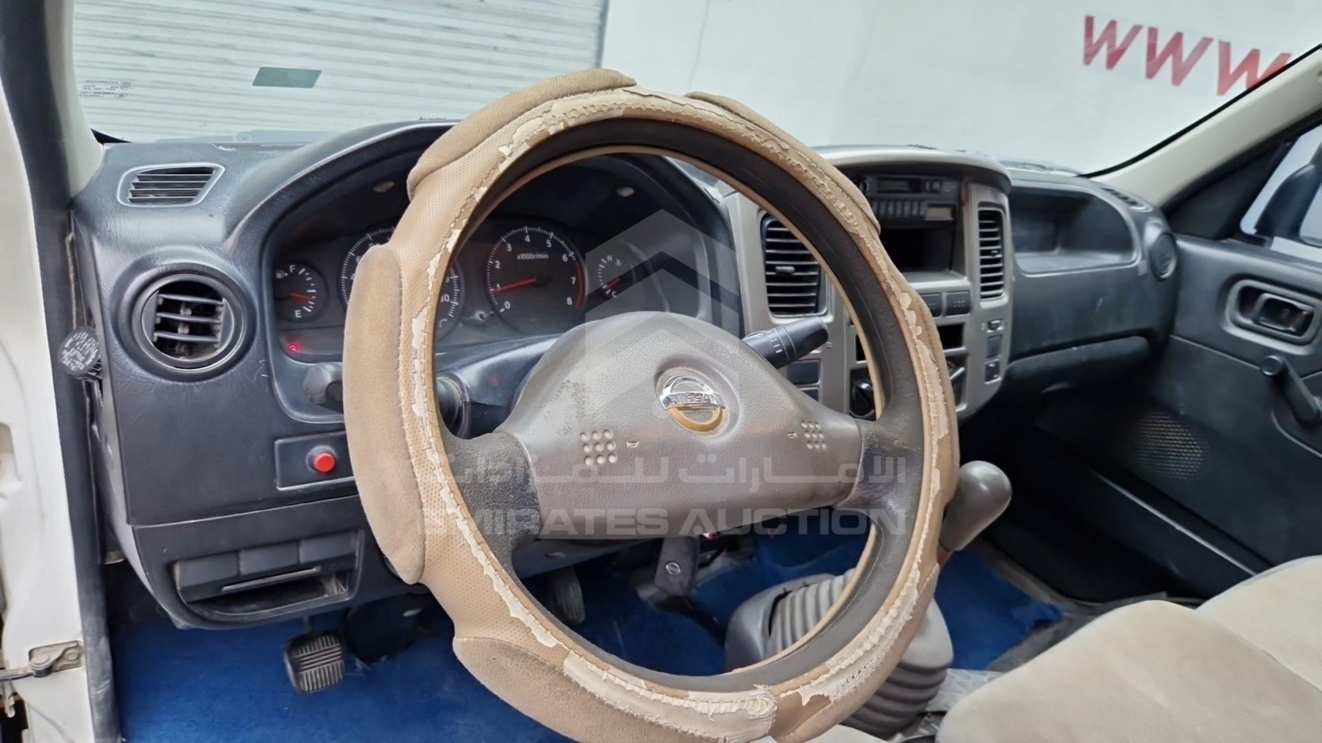 2009 NISSAN URVAN VIN: JN6AE54S49X018016