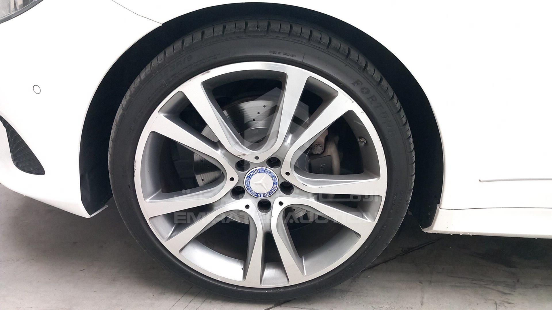 2014 MERCEDES E 200 VIN: WDDKJ3EB4EF263216