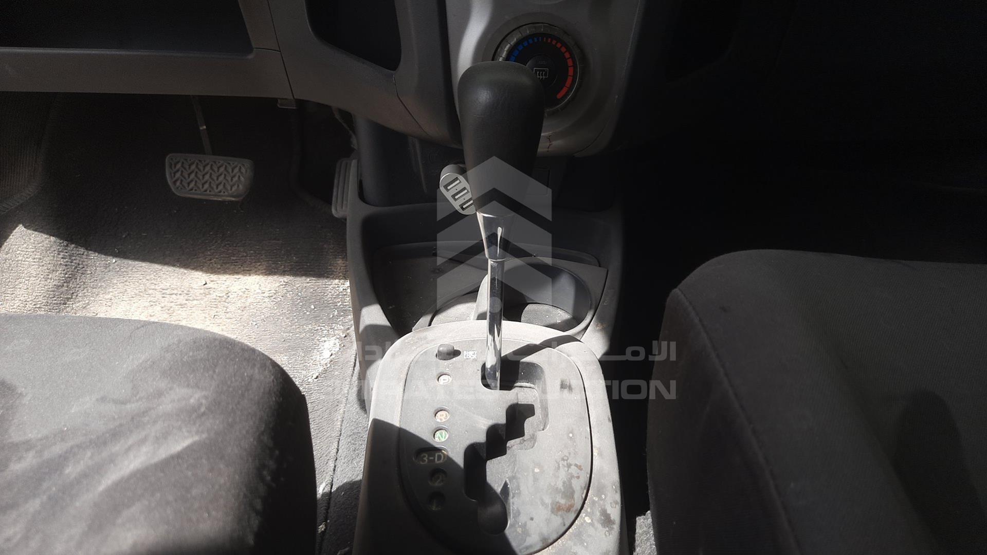 2006 TOYOTA YARIS VIN: JTDKW923465027782
