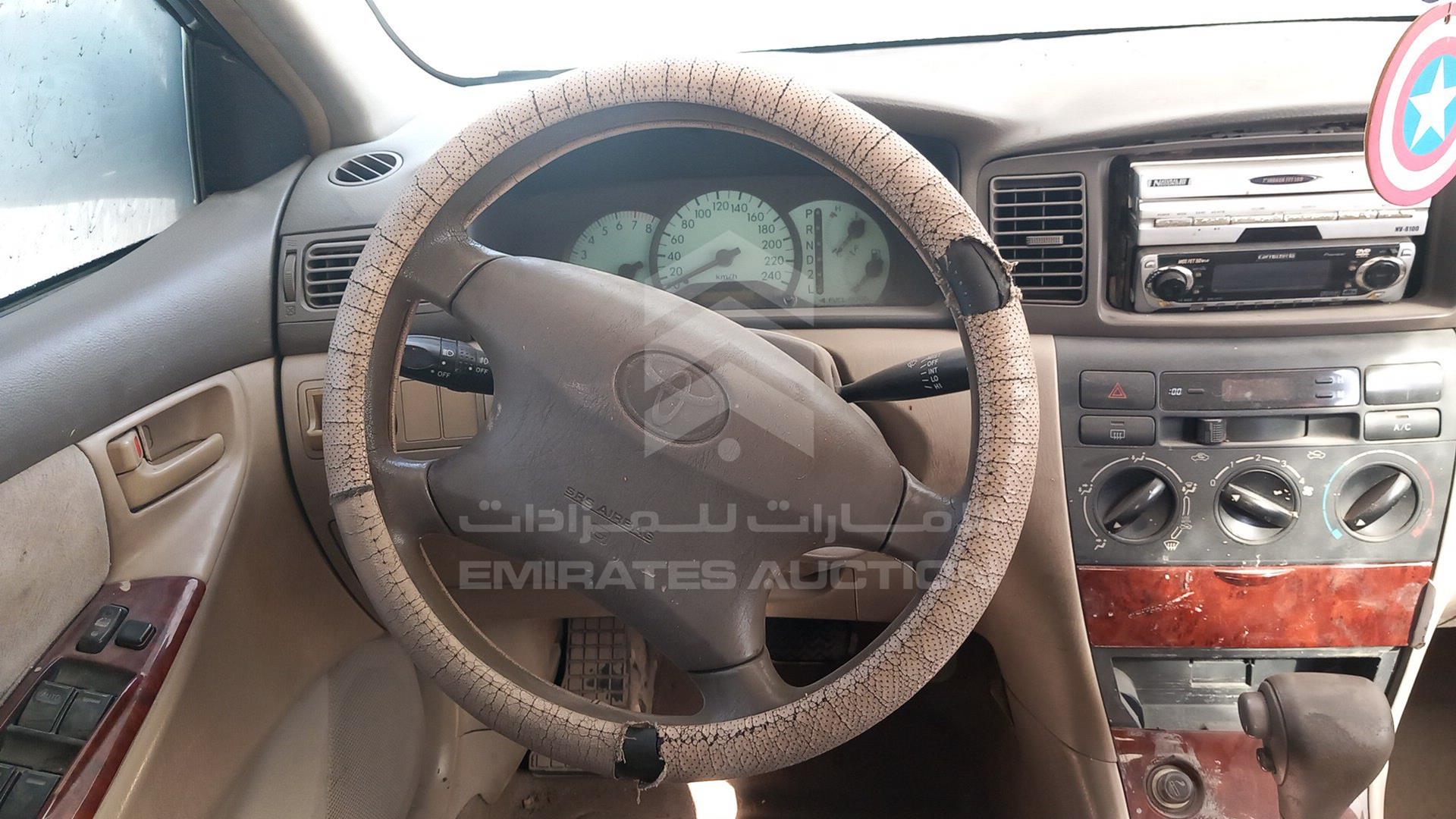 2002 TOYOTA COROLLA VIN: JTDBR23E220087811