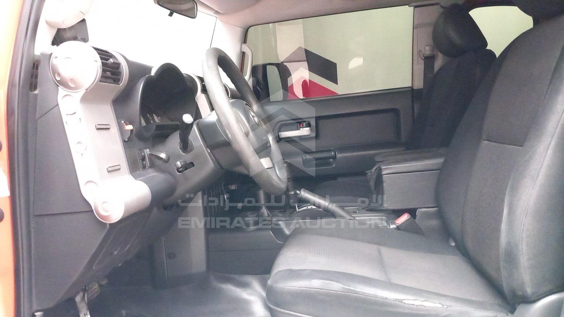 2013 TOYOTA FJ CRUISER VIN: JTEBU11F7DK151283