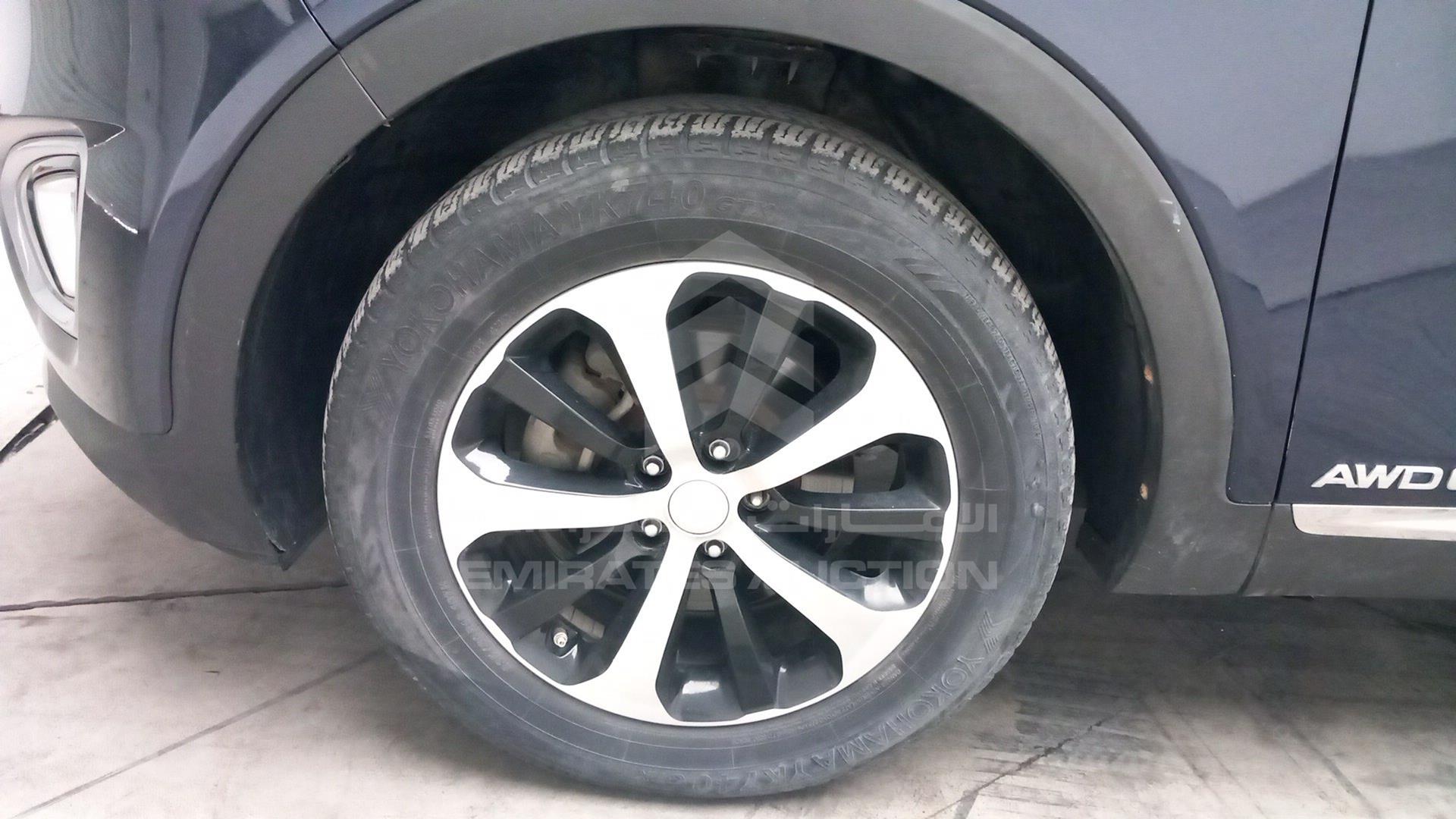 2018 KIA SORENTO VIN: 5XYPHDA51JG354243