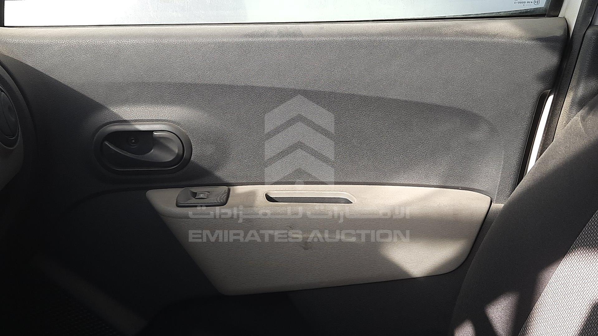 2016 RENAULT DOKKER VIN: VF18SRB44GG531459