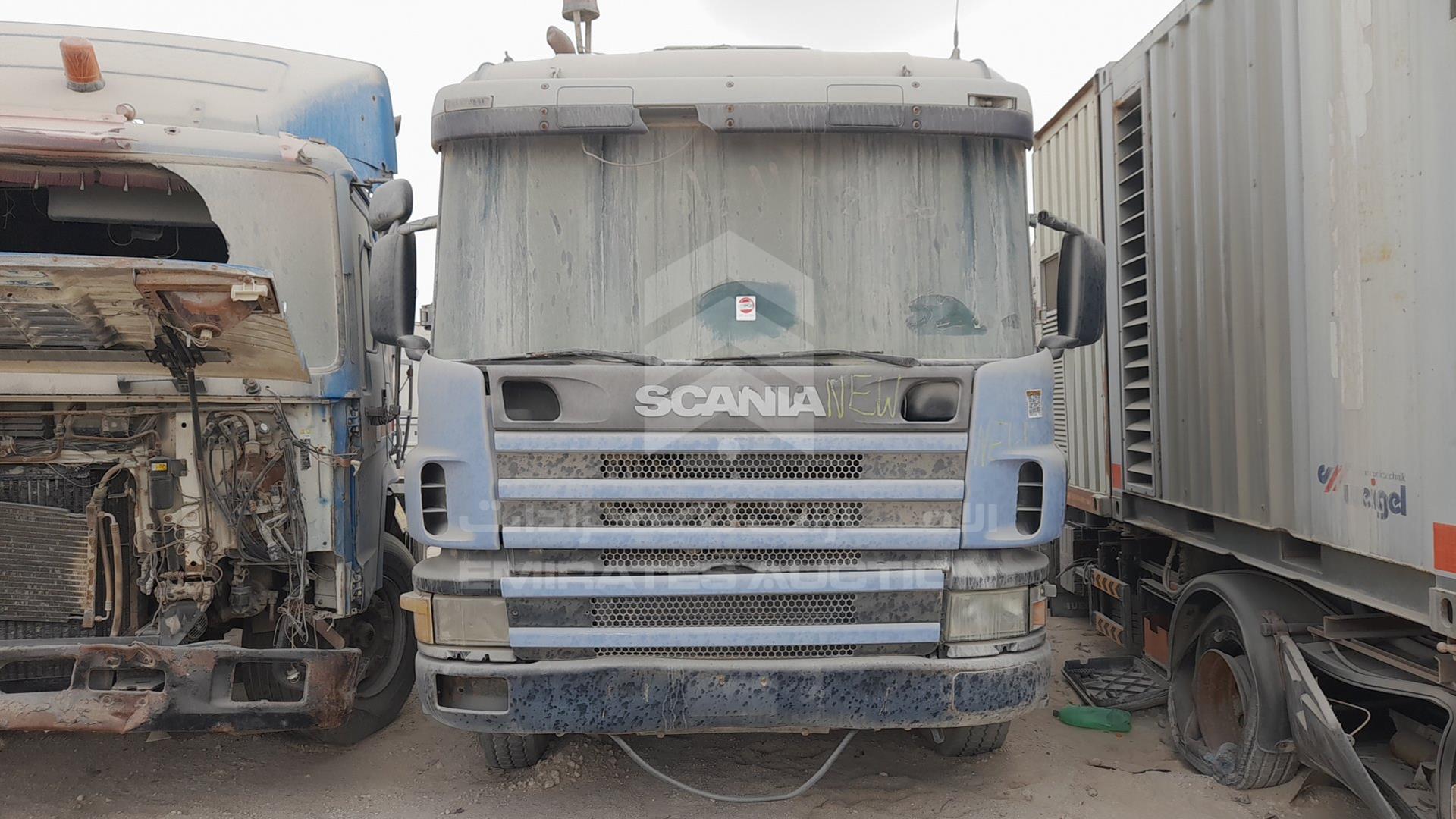 2002 SCANIA 124G VIN: YS2P4X20021274580