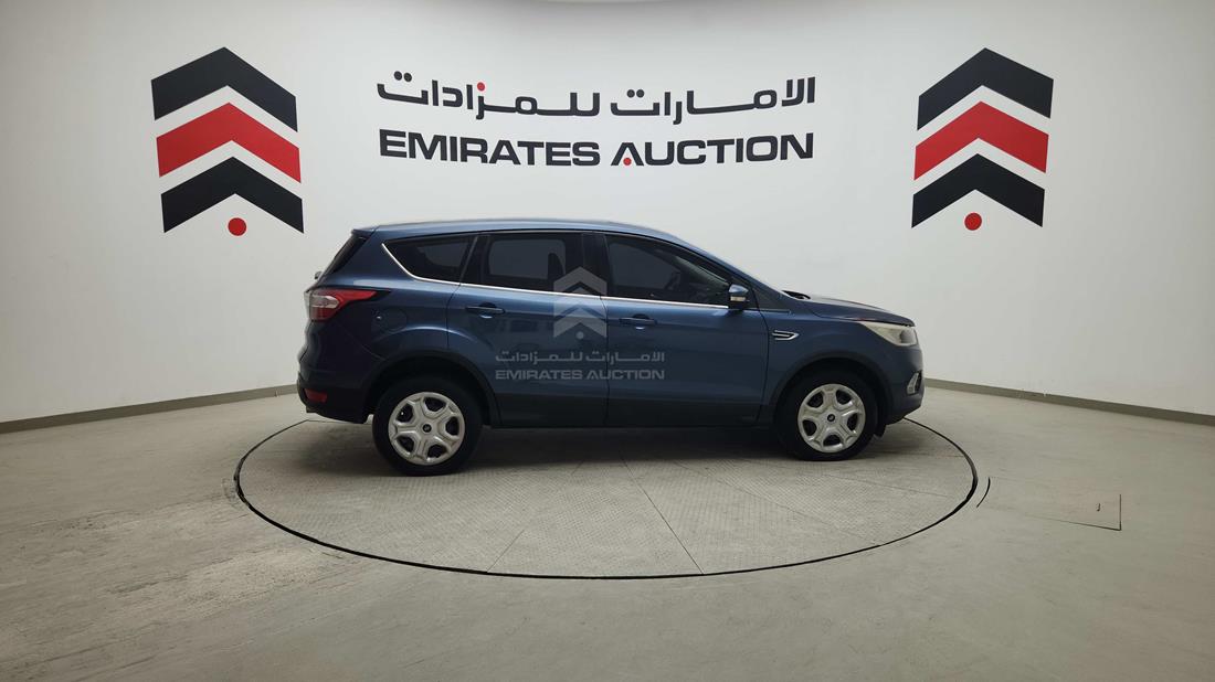 فورد اسكيب 2019 — الجانب الأيمن — صورة 37