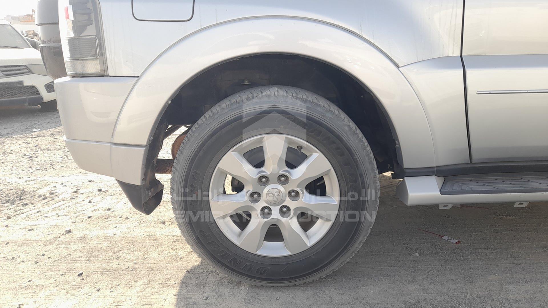 2016 MITSUBISHI PAJERO VIN: JMYMRV85WGJ710495