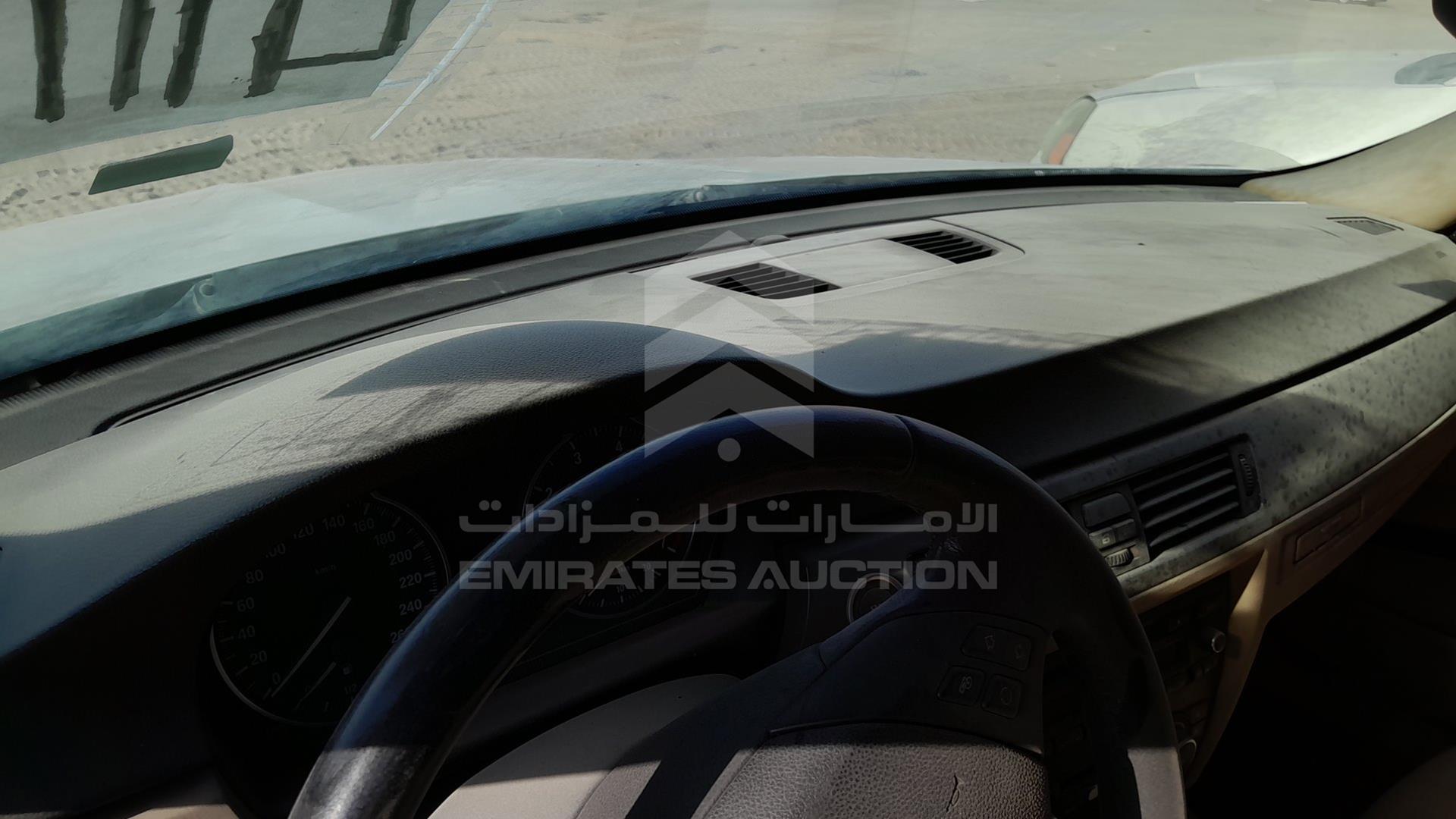 2011 BMW 320I VIN: WBAPG5105BA846365