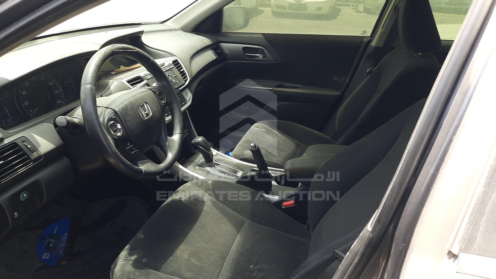 1HGCR2F34DA038090 - 2013 Honda Accord - #358166