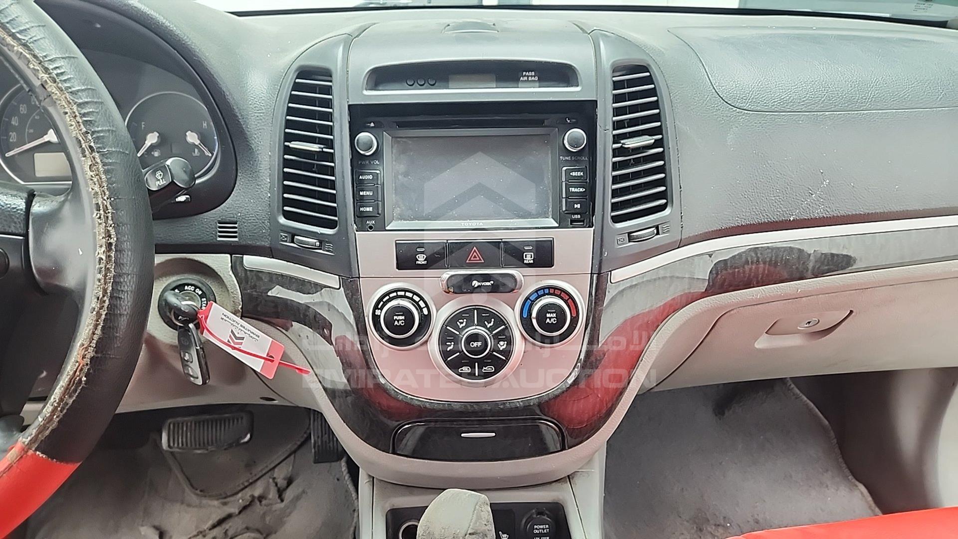 2008 HYUNDAI SANTA FE VIN: 5NMSG13E28H184449