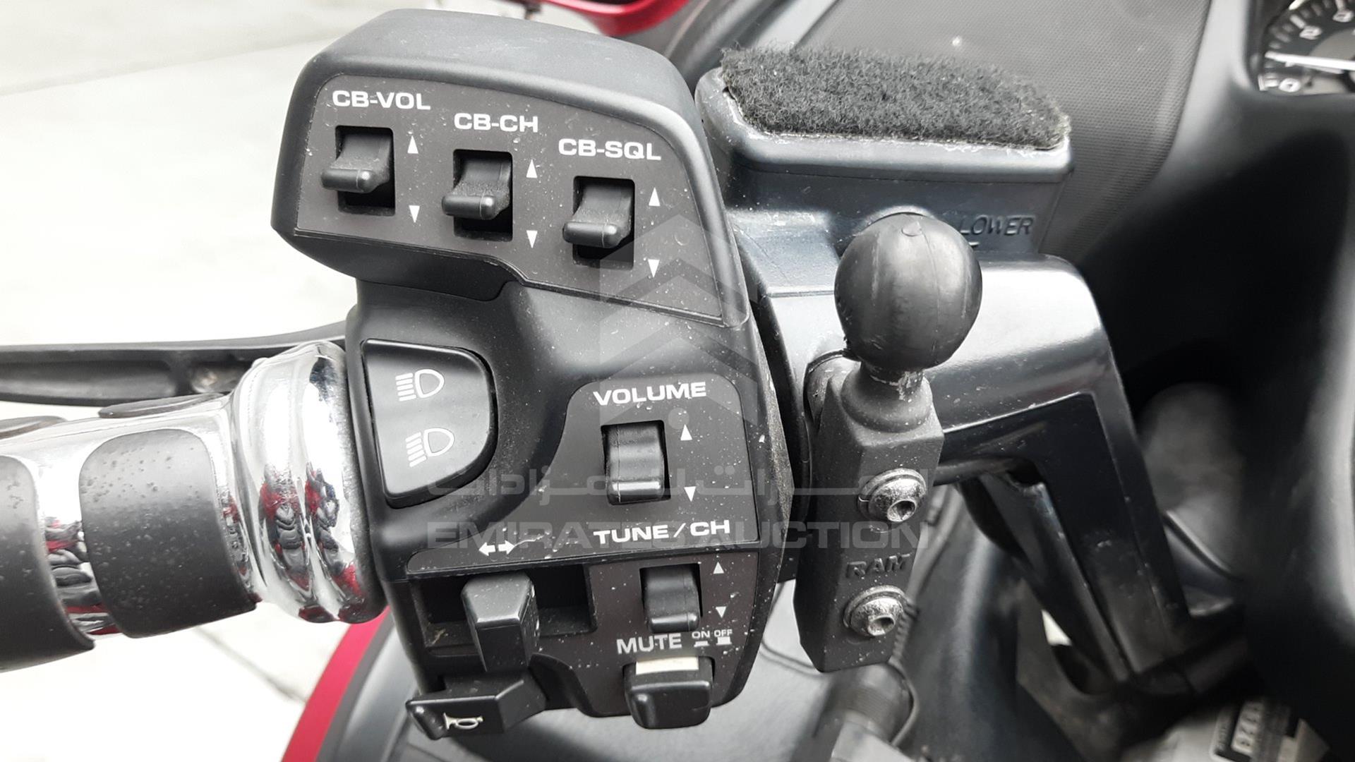 2016 HONDA GL 1800 VIN: JH2SC68G3GK401326