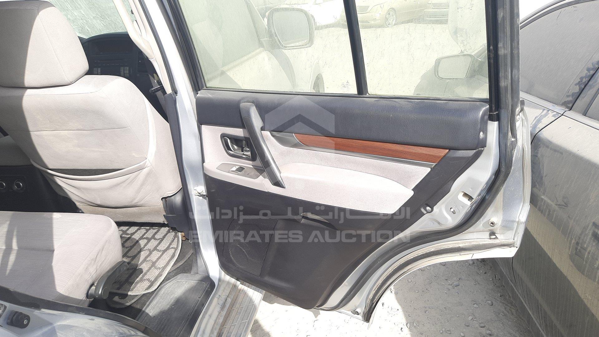 JMYLRV93W9J701087 - 2009 Mitsubishi Pajero - #425499