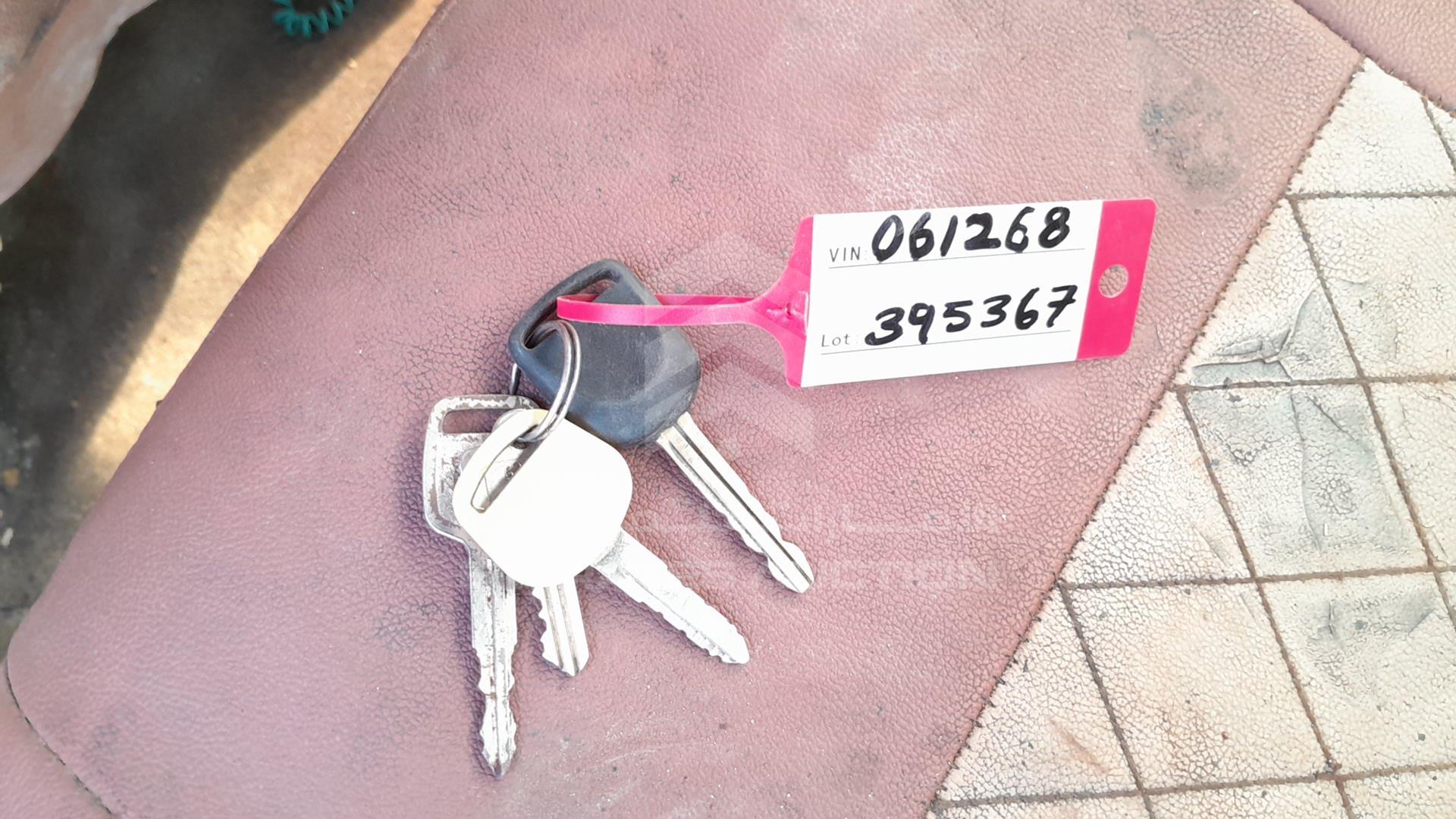 2001 TOYOTA CAMRY VIN: 4T1BG22K91U061268