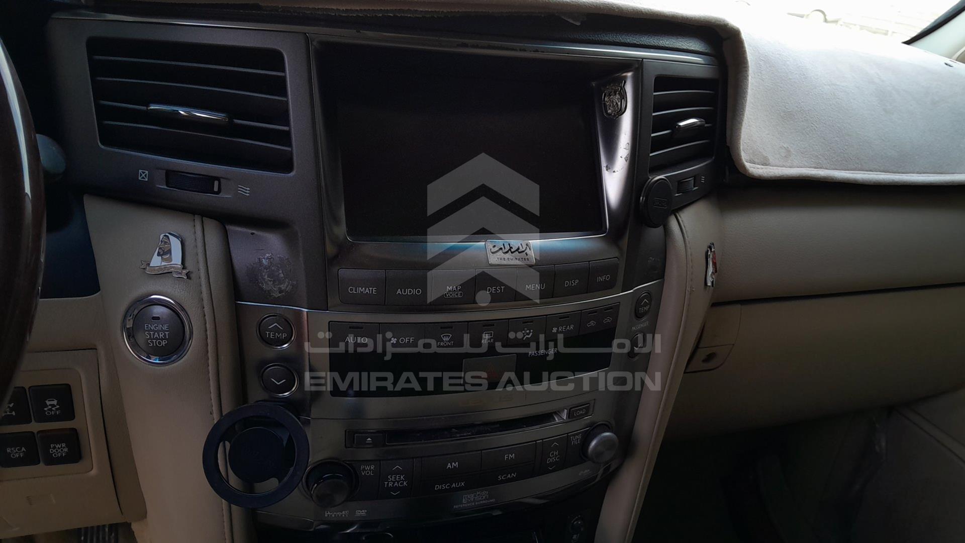 2009 LEXUS LX 570 VIN: JTJHY00W994024879