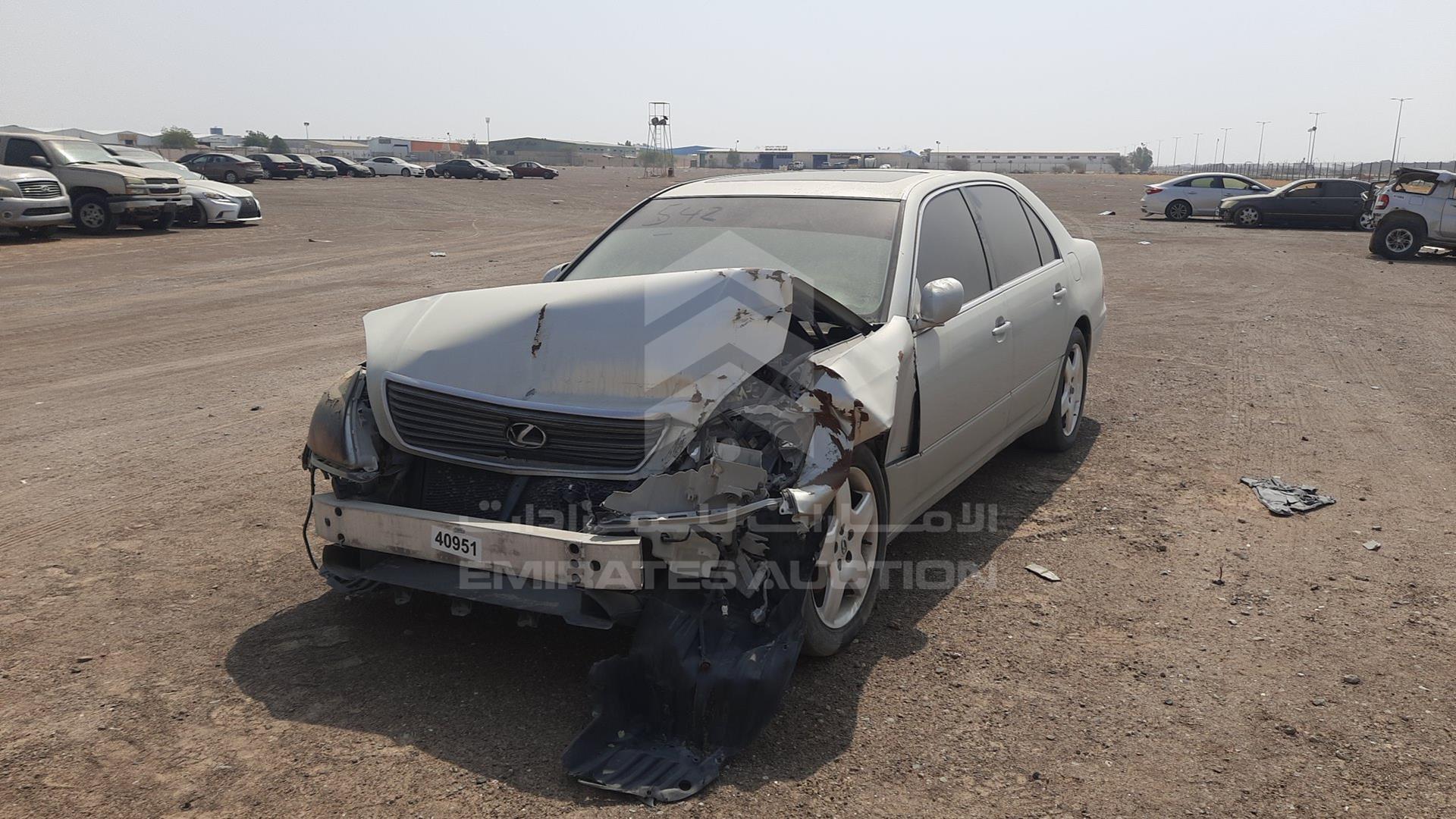 2001 LEXUS LS 430 VIN: JTHBN30F110008026