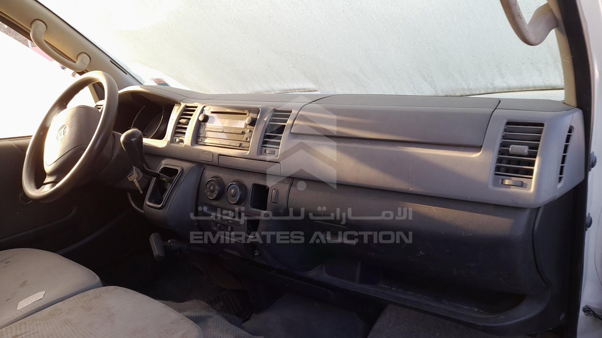 2013 TOYOTA HIACE VIN: JTFHX02P1D5002350